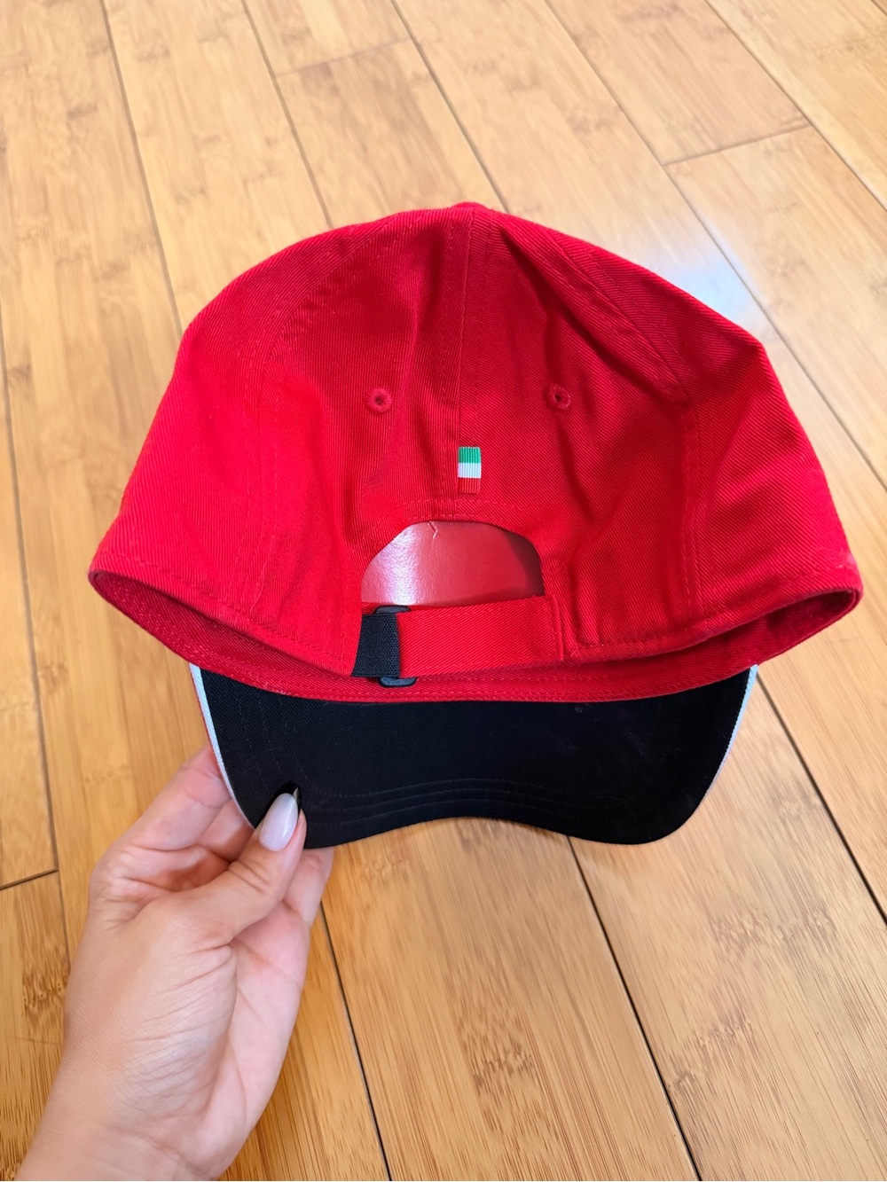 Ferrari Cap - Picture 2 of 3